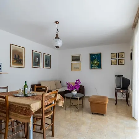 Awesome In With Wifi Apartment Premantura