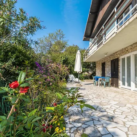 Awesome In With Wifi Apartment Premantura